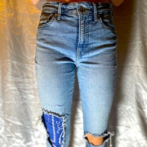 LUCKY BRAND SKINNY JEANS